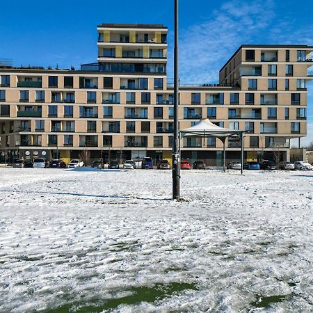 Bnb New Beautiful Apartment In The Center Of Ostrava With Option Garage Parking Esterno foto