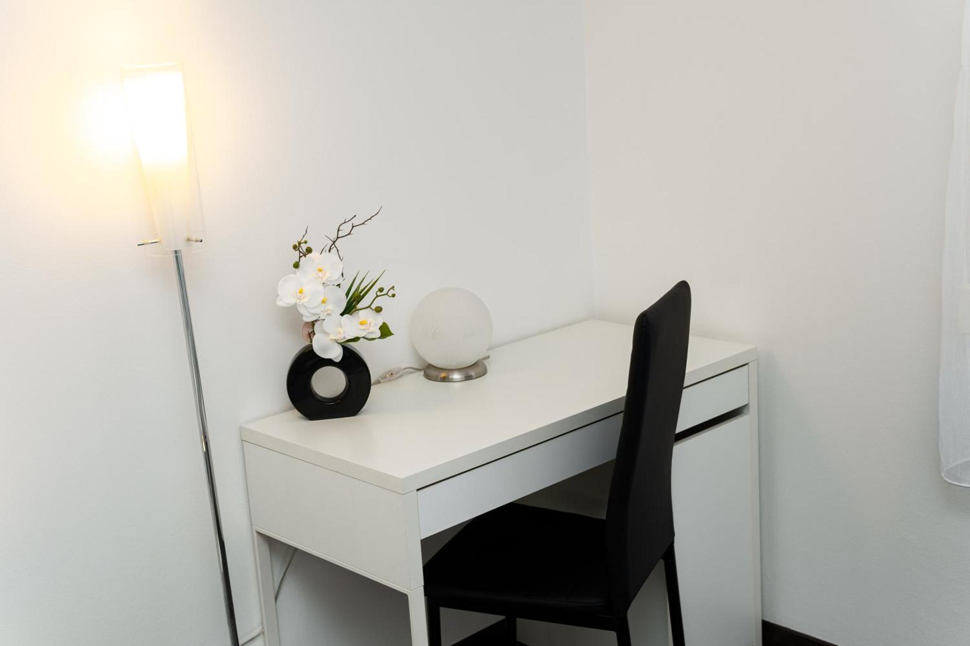 Bnb New Beautiful Apartment In The Center Of Ostrava With Option Garage Parking Esterno foto