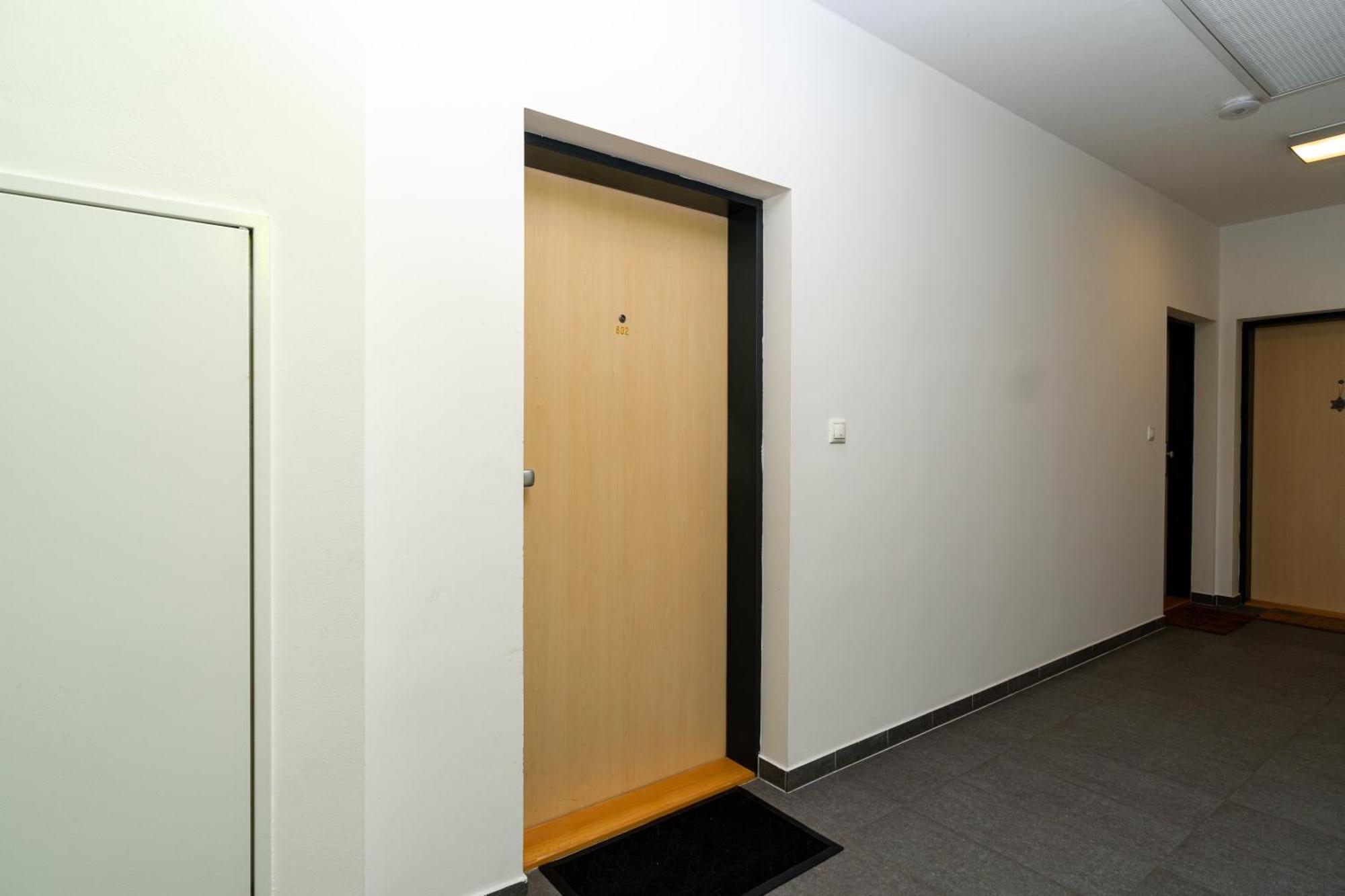 Bnb New Beautiful Apartment In The Center Of Ostrava With Option Garage Parking Esterno foto