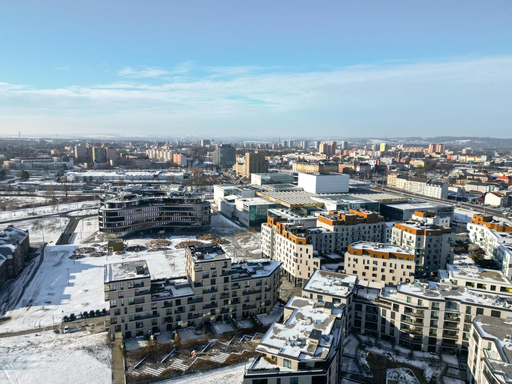 Bnb New Beautiful Apartment In The Center Of Ostrava With Option Garage Parking Esterno foto