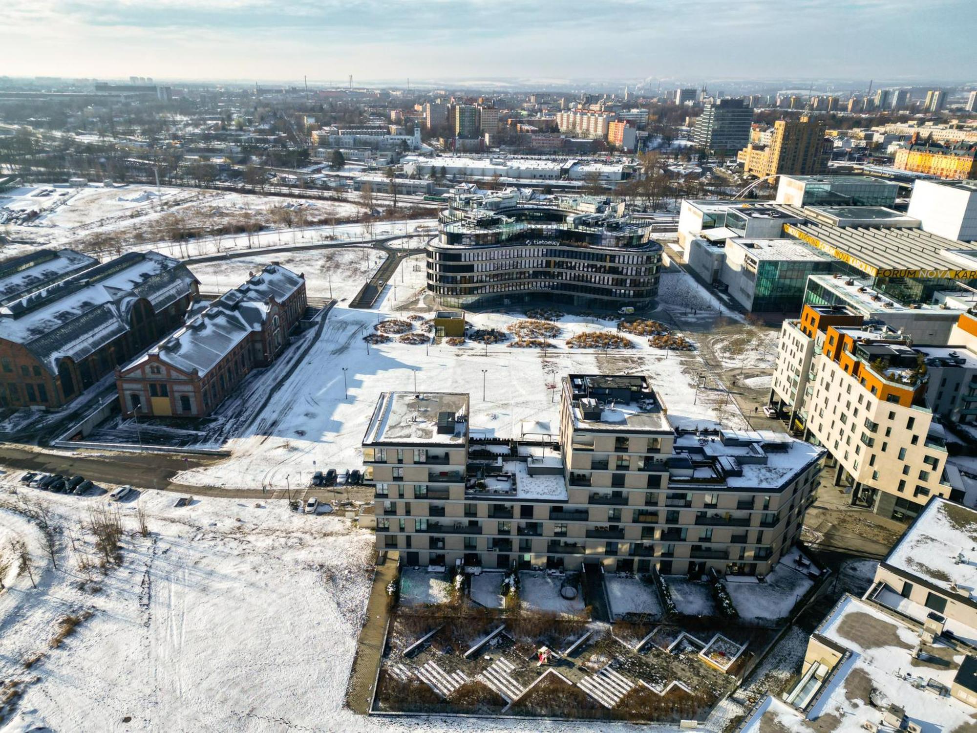 Bnb New Beautiful Apartment In The Center Of Ostrava With Option Garage Parking Esterno foto