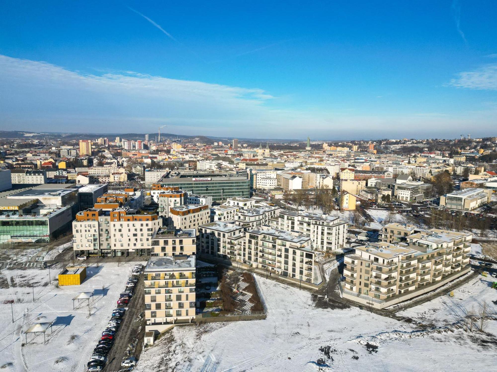 Bnb New Beautiful Apartment In The Center Of Ostrava With Option Garage Parking Esterno foto