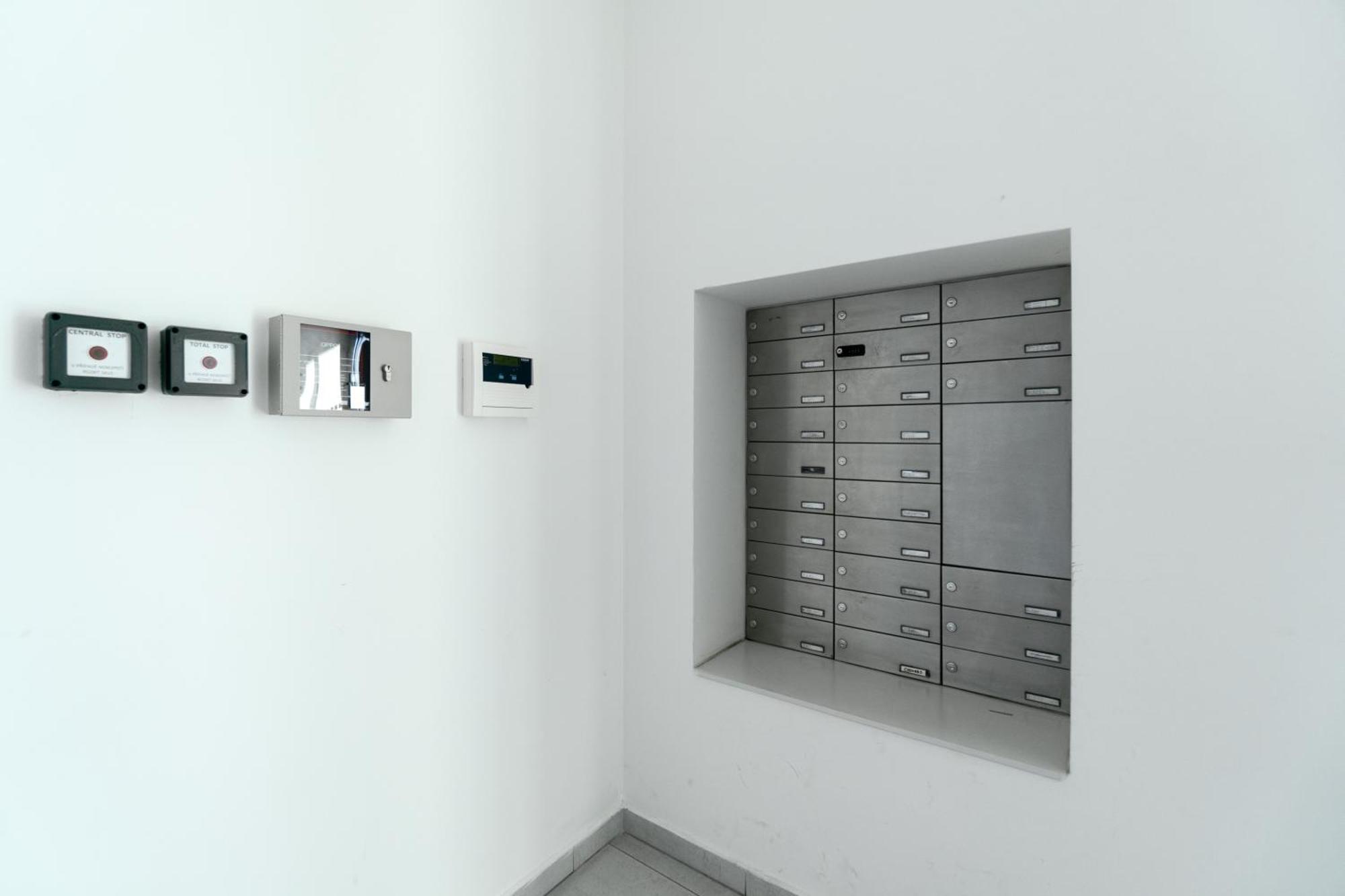 Bnb New Beautiful Apartment In The Center Of Ostrava With Option Garage Parking Esterno foto